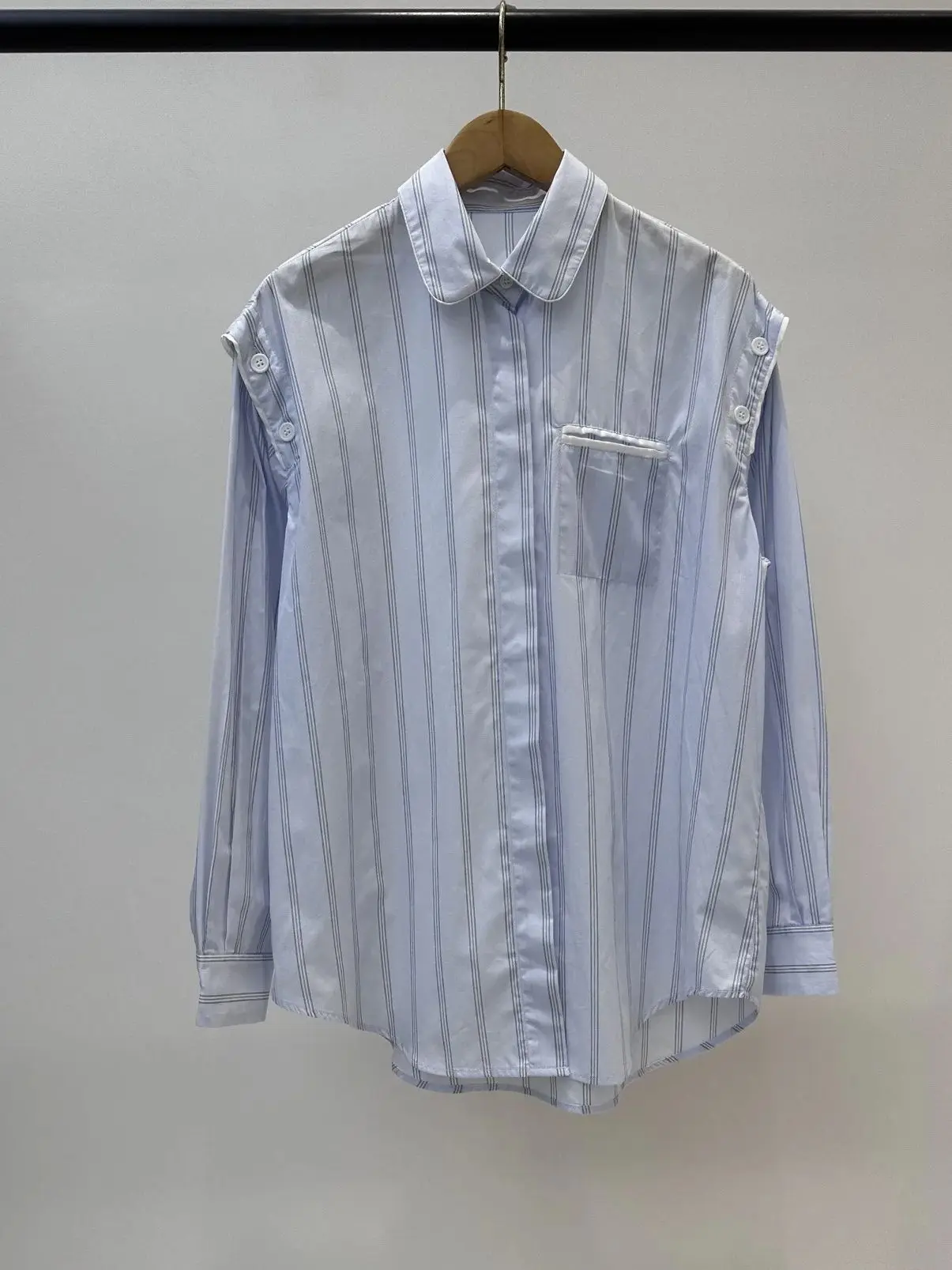 

Женская синяя полосатая блузка с отстегивающимся длинным рукавом, однобортная, с отложным воротником, повседневная свободная рубашка