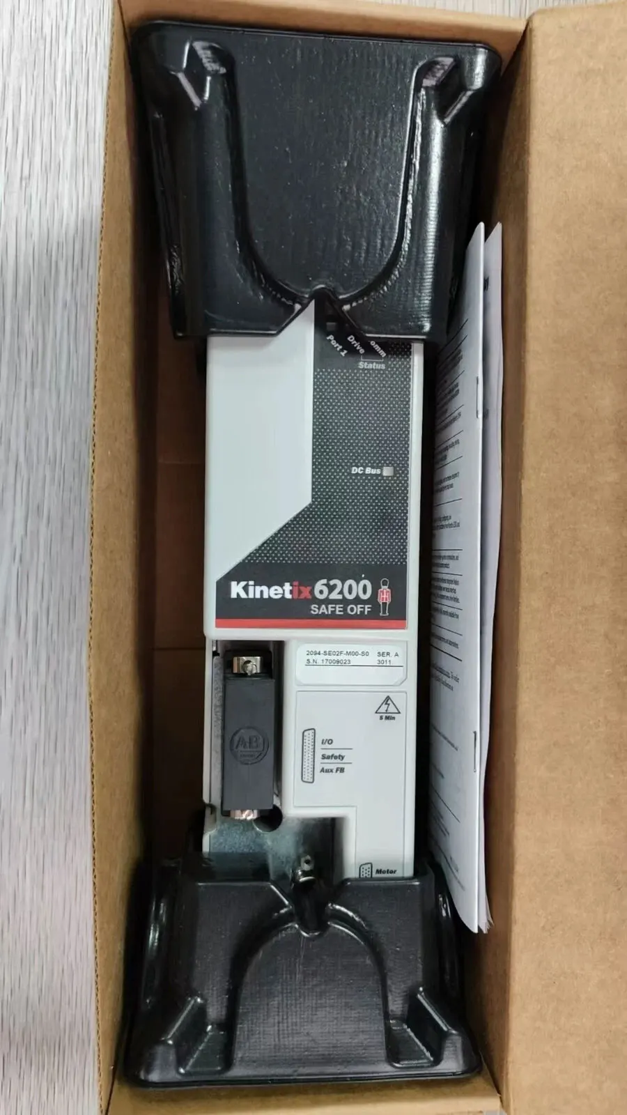 

Brand new 2094-SE02F-M00-S1 2094-SE02F-M00-S0 One Year Warranty