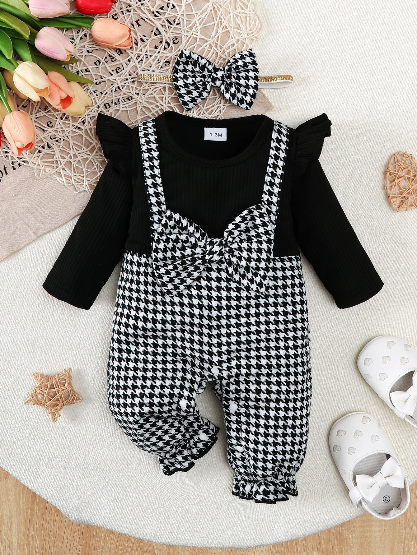 Winter 0–1 Jahre altes Kleinkind Baby Mädchen gerippter Stoff Splice Hahnentritt Langarm Overall mit Haarband