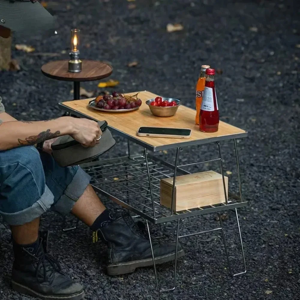 Składany piknikowy stół kempingowy ze stali nierdzewnej Sprzęt kempingowy na świeżym powietrzu Gotowanie herbaty Grill Outdoor Camping Stoły siatkowe