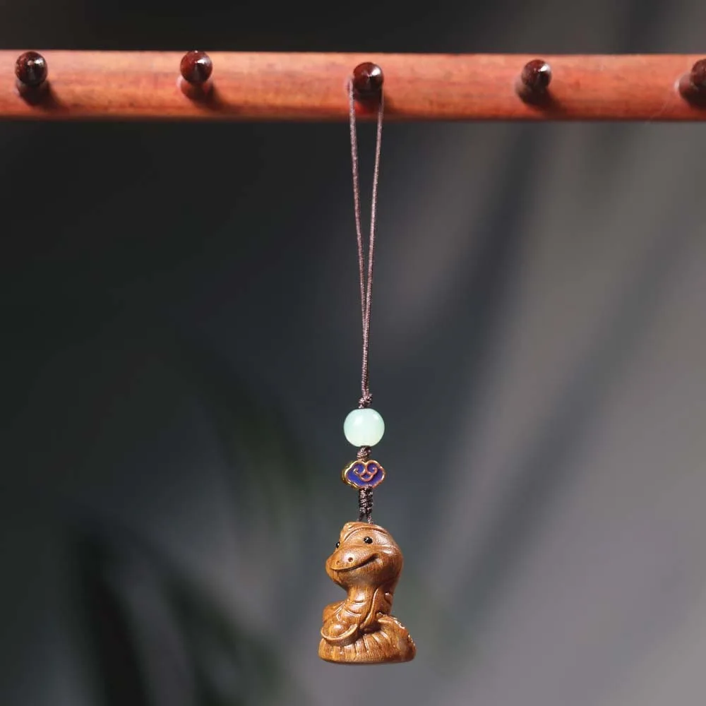 Statue Mini Zodiac Snake Dolls Cute Beads New Year Carved Pendant Auspicious Rope Green Sandalwood Ornament Men