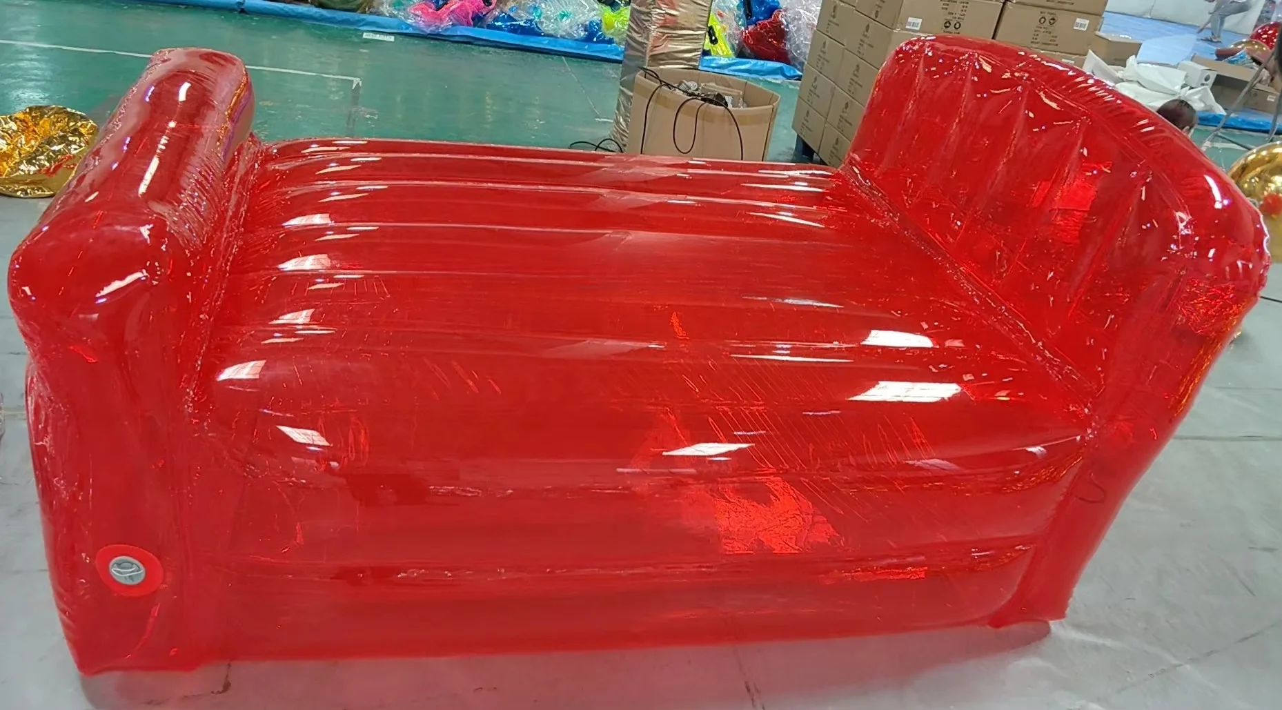 Custom Durable 0.8mm PVC Portable Inflatable Transparent Red Bed for Advertising Promotion