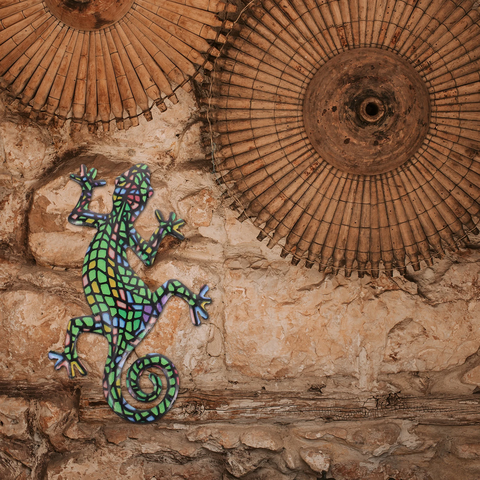 

2pcs Wall Hanging Decorations Iron Gecko Sculpture Vivid Animal Home Bedroom Decor Metal Hanging Ornament Garden Fence Gate