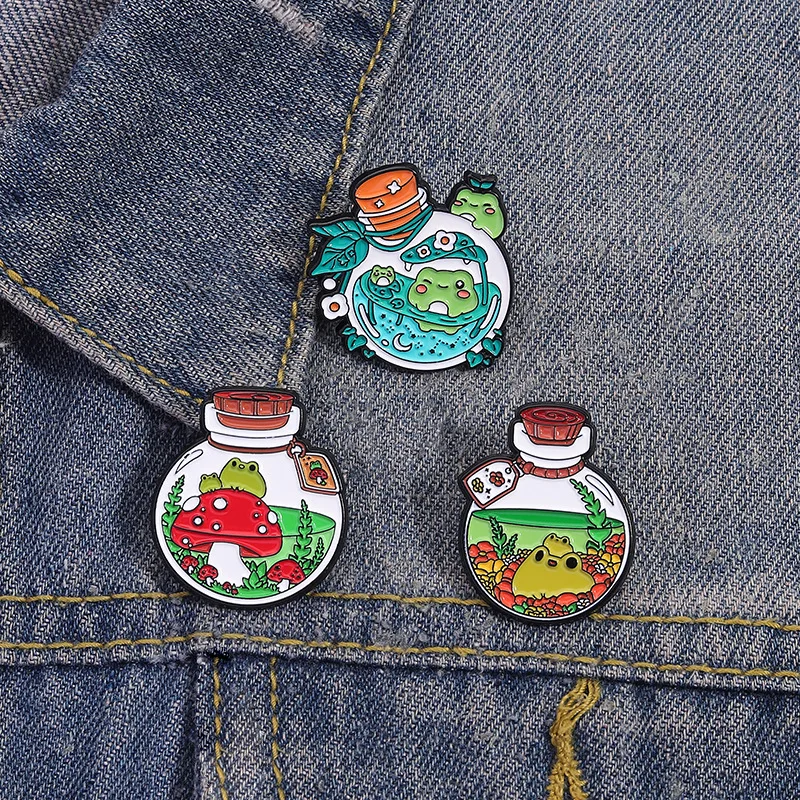 Pines Creative Drifting Bottle Frog Brooch Badge Clothing Backpack Accessories Pin Alloy Badge Pins for Backpacks Badges Metal