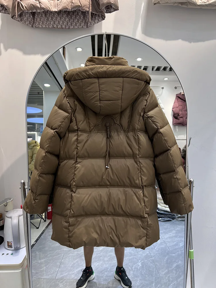 Koreaanse versie kant ontwerp mode witte eend donsjack met capuchon winter 2025, nieuwe dames effen middellange donsjas