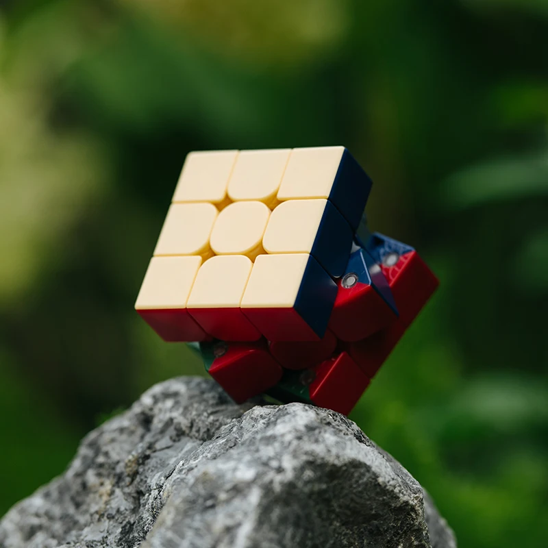 3X3 전문 큐브 제로 지연 초고속 회전 단일 자기 최고의 선물 빠른 침묵 디자인 매직 큐브 퍼즐 아이 장난감