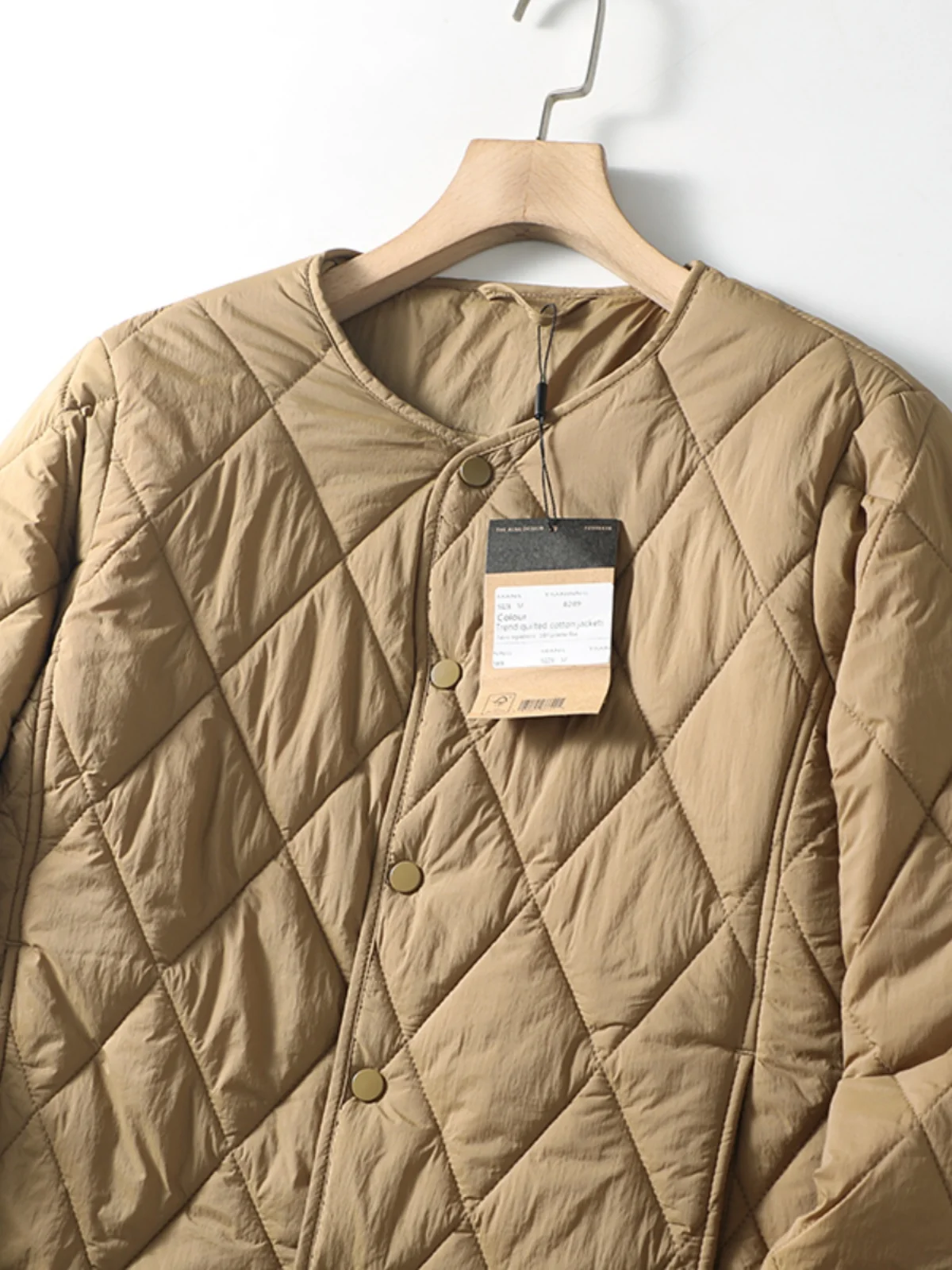 

Роскошный легкий технологический эффективный теплый хлопок в стиле ретро, круглый стеганый тюнет для пар, осенне-зимний модный городской повседневный стиль