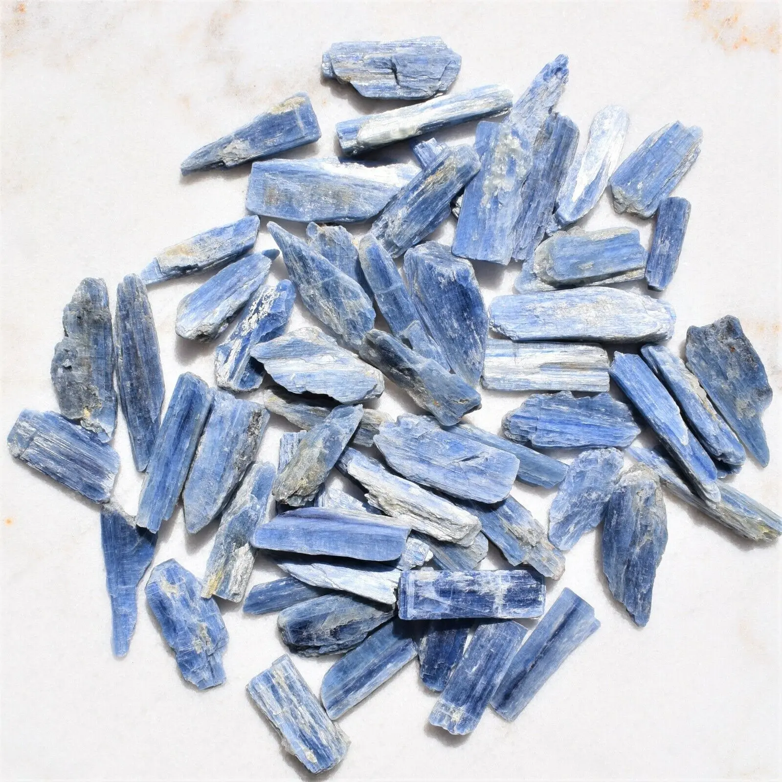 Natural Blue Kyanite Reiki Healing Crystal Stone Irregular Random Size Specimen Crystal Raw Ore Home Decoration Stone