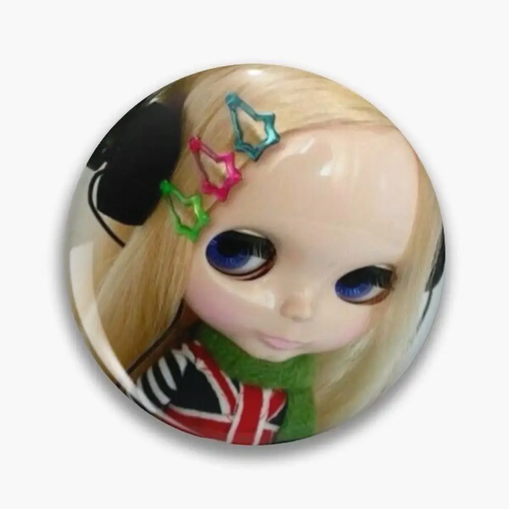 British alt Blythe doll Pin Buttons Brooches  Jewelry Accessory Customize Brooch Fashion Lapel Badges