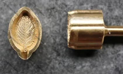 Moule en cuivre pour la création de fleurs de poupée, pour la fabrication de fleurs en soie, en cuir et en tissu