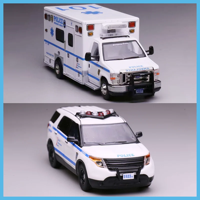 596 Diecast 1:64 Scale E450 Ambulance & 2013 Explorer Alloy Simulation Car Model Adult Collection Decoration Gift Display