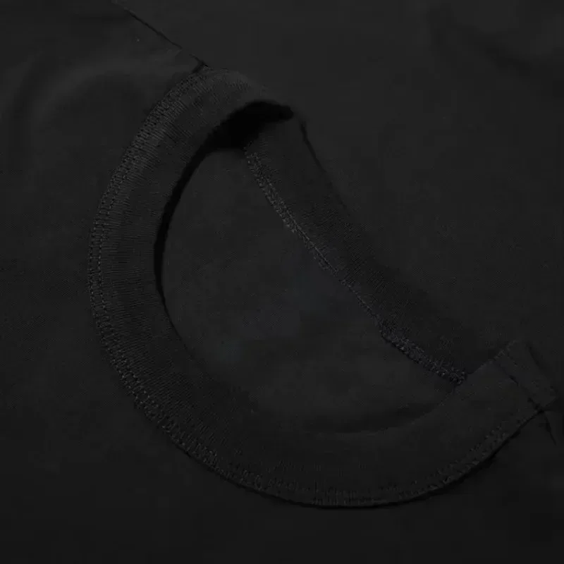 قطعة واحدة مطبوعة قصيرة الأكمام الراقية القطن الثقيل تي شيرت صيف 2025 العصرية جولة الرقبة المطبوعة قصيرة الأكمام