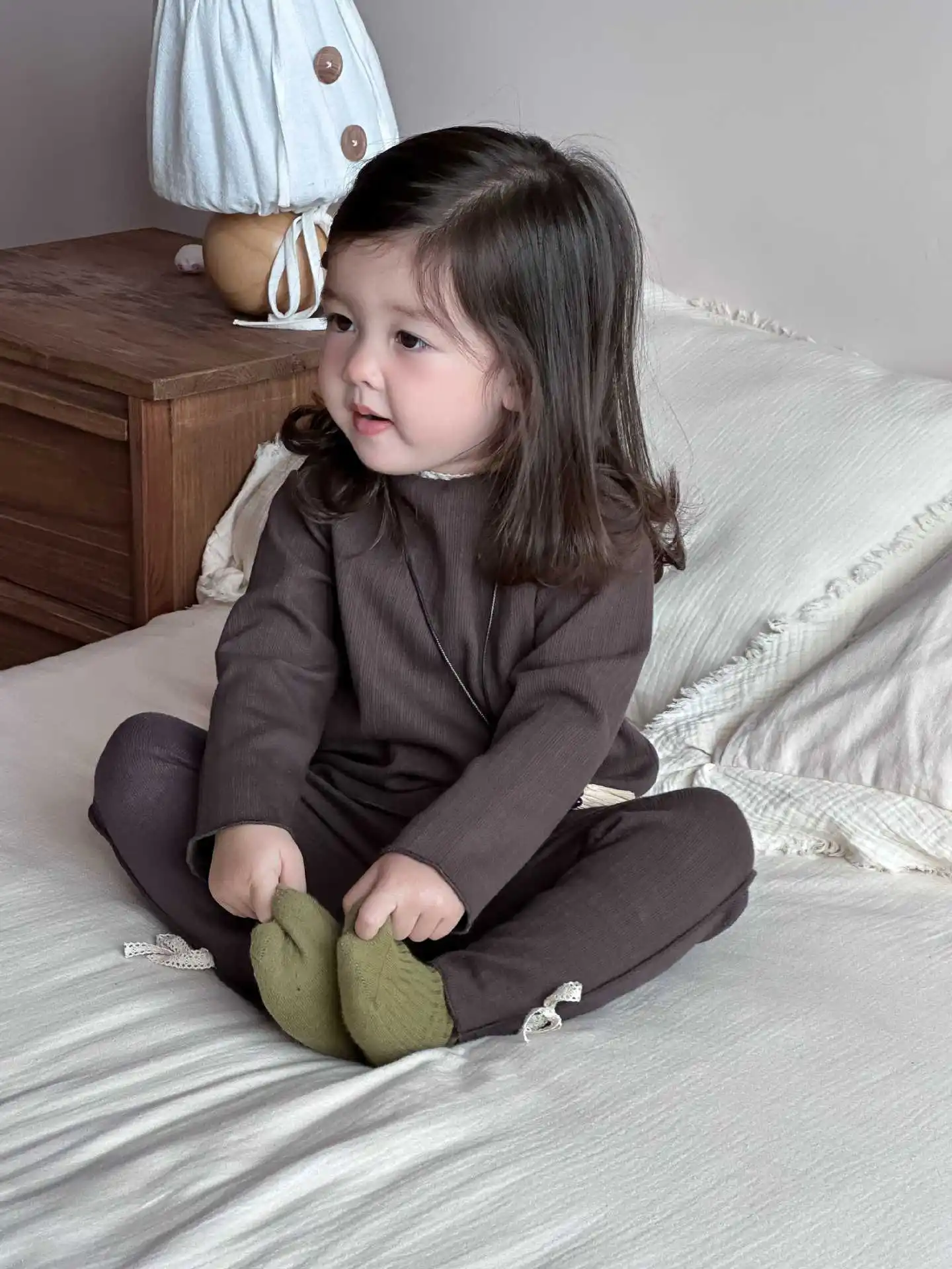 2025 outono novo bebê menina manga longa conjunto de roupas sólida da criança topos + arco leggings 2 pçs terno da criança pijamas outfits