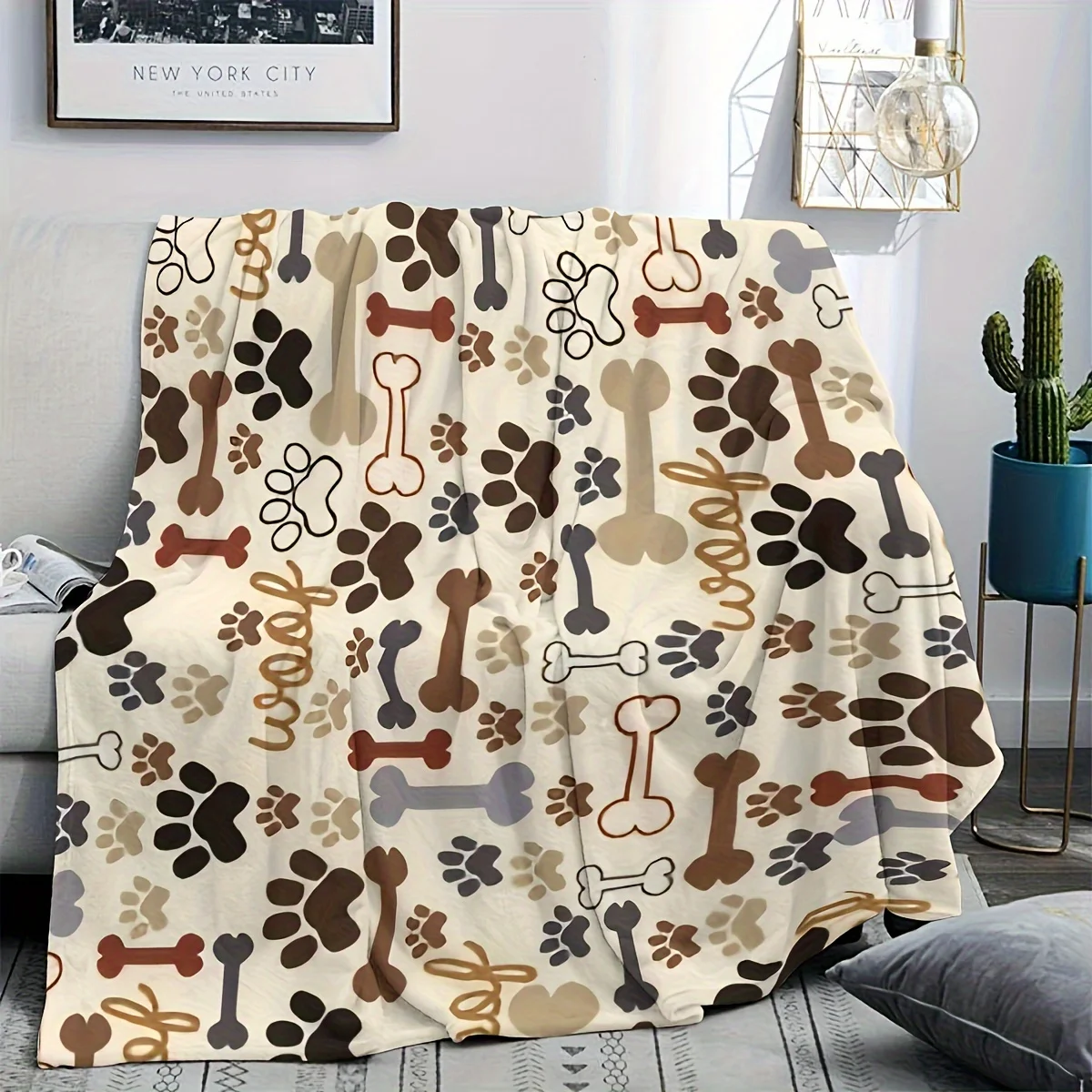 Dog Paw Bone Flange Blanket, Soft Casual Warm Blanket, Multifunctional Office Blanket, Outdoor Camping Travel Blanket
