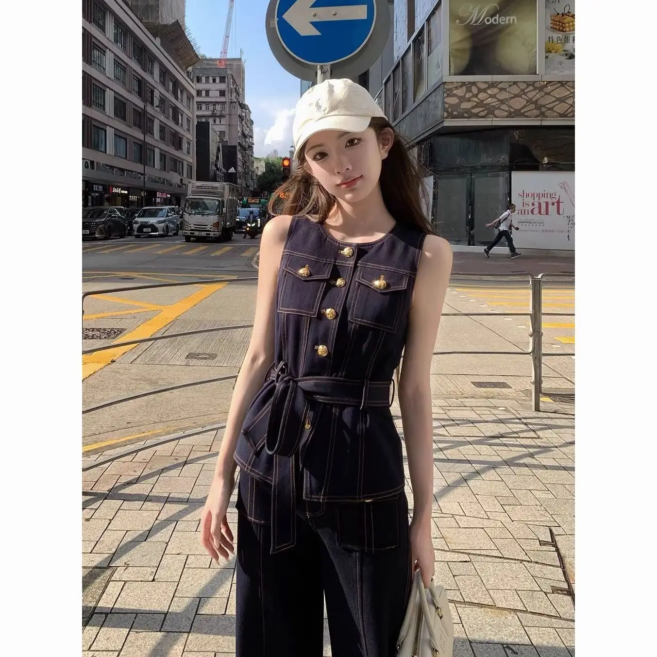 Y2K Women Sleeveless Denim Vest  Summer Hip Hop Goth French Retro Bright Stitch Gold Buckle Belt Elegant Minimalist Casual Top