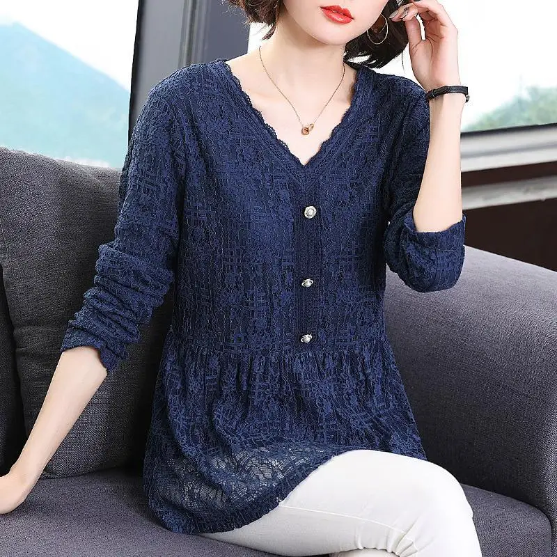 Vintage Solid Color Elegant Lace V-Neck Shirt Women\'s Clothing Spliced Spring Autumn Chic Button Long Sleeve All-match Blouse