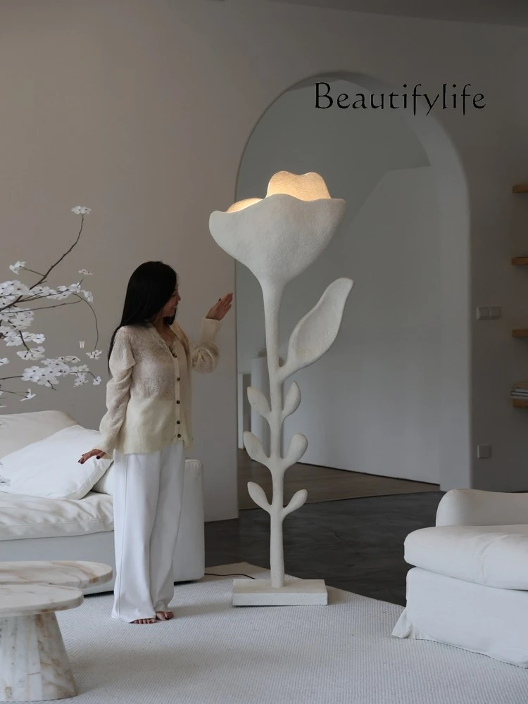 Rose flower lamp French atmosphere floor lamp living room high-end flower fiberglass art sculpture ornament