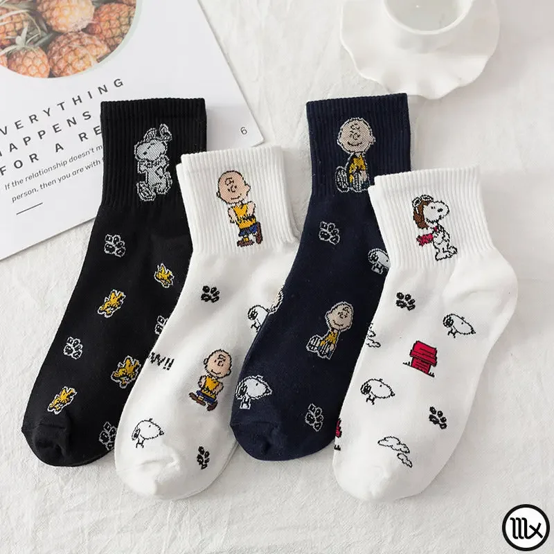 Snoopy Women Socks Korean Style Harajuku Kawaii Mid Tube Socks Breathable Casual Short Socks Puppy Cute Student Medium Stockings