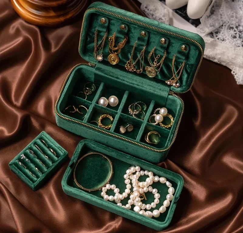 

Jewelry Box 2022 New Premium Fleece Cloth Storage Box Upscale Portable Light Luxury Velvet Bag Jewelry Jewelry Box