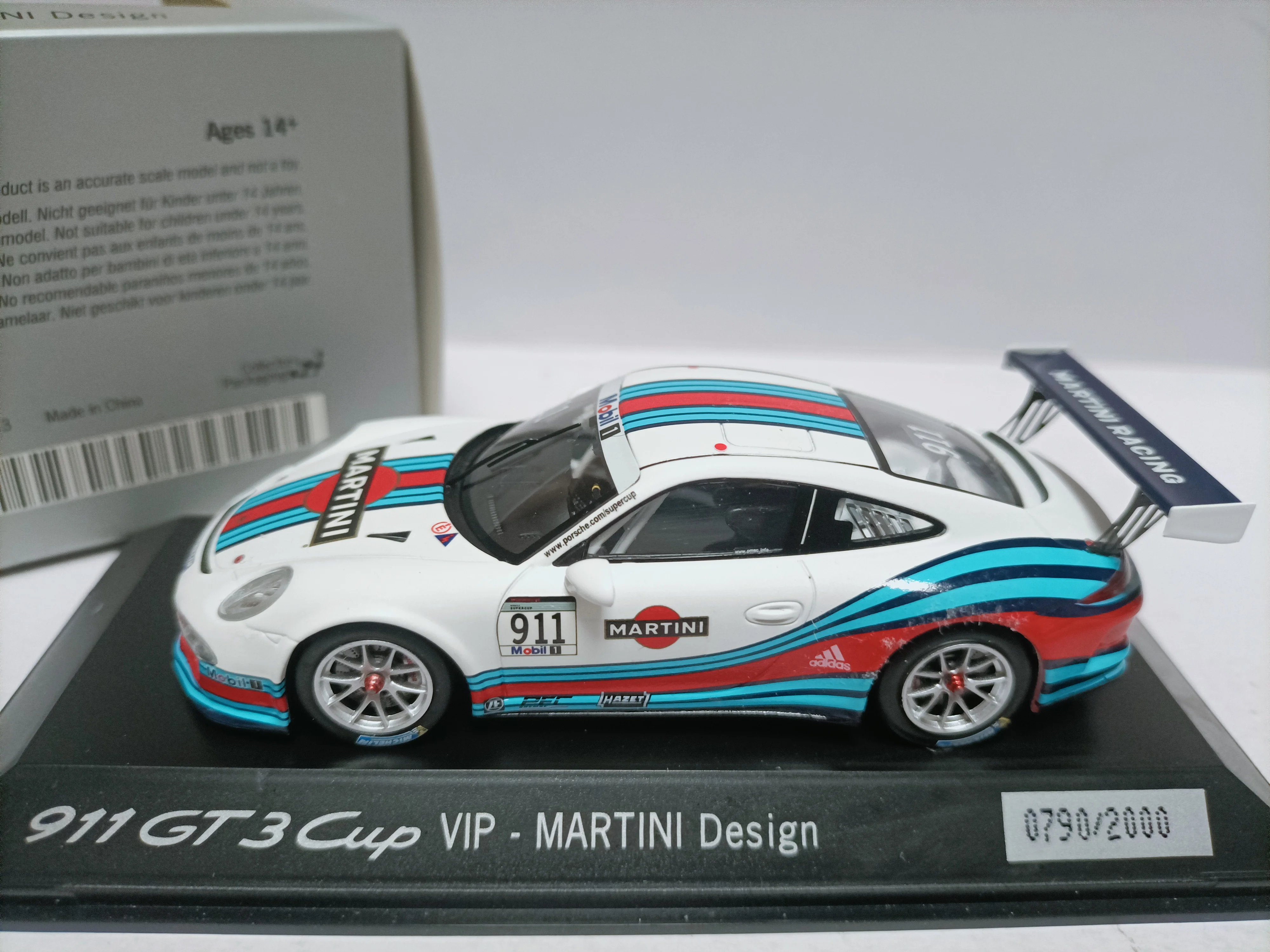 Spark 1 43 Origineel Porsche sportwagenmodel Porsche 911 GT3 Cup VIP MARTINI