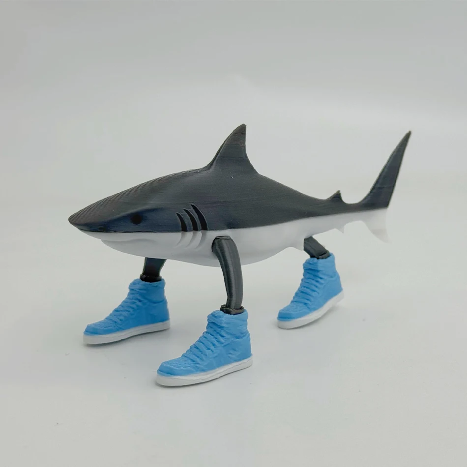 Squalo divertente Il classico delle montagne e dei mari Abstrazione creativa Action Figure Tralalerotralala Tung Tung Tung Sahur Tralala