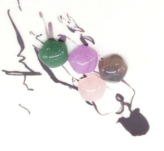 

Резные бусины в форме пятилепестковой чаши с выпуклой поверхностью, из натурального камня: розовый кварц, зеленый авантюрин, без отверстий, для рукоделия