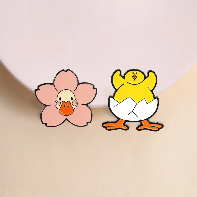 Niedliche Cartoon-Brüterküken-Emaille-Anstecknadel, Kawaii Kirschblüten-Enten-Metallbrosche, Taschen-Reversabzeichen, Schmuckgeschenke für Kinder und Freunde – Detail 10