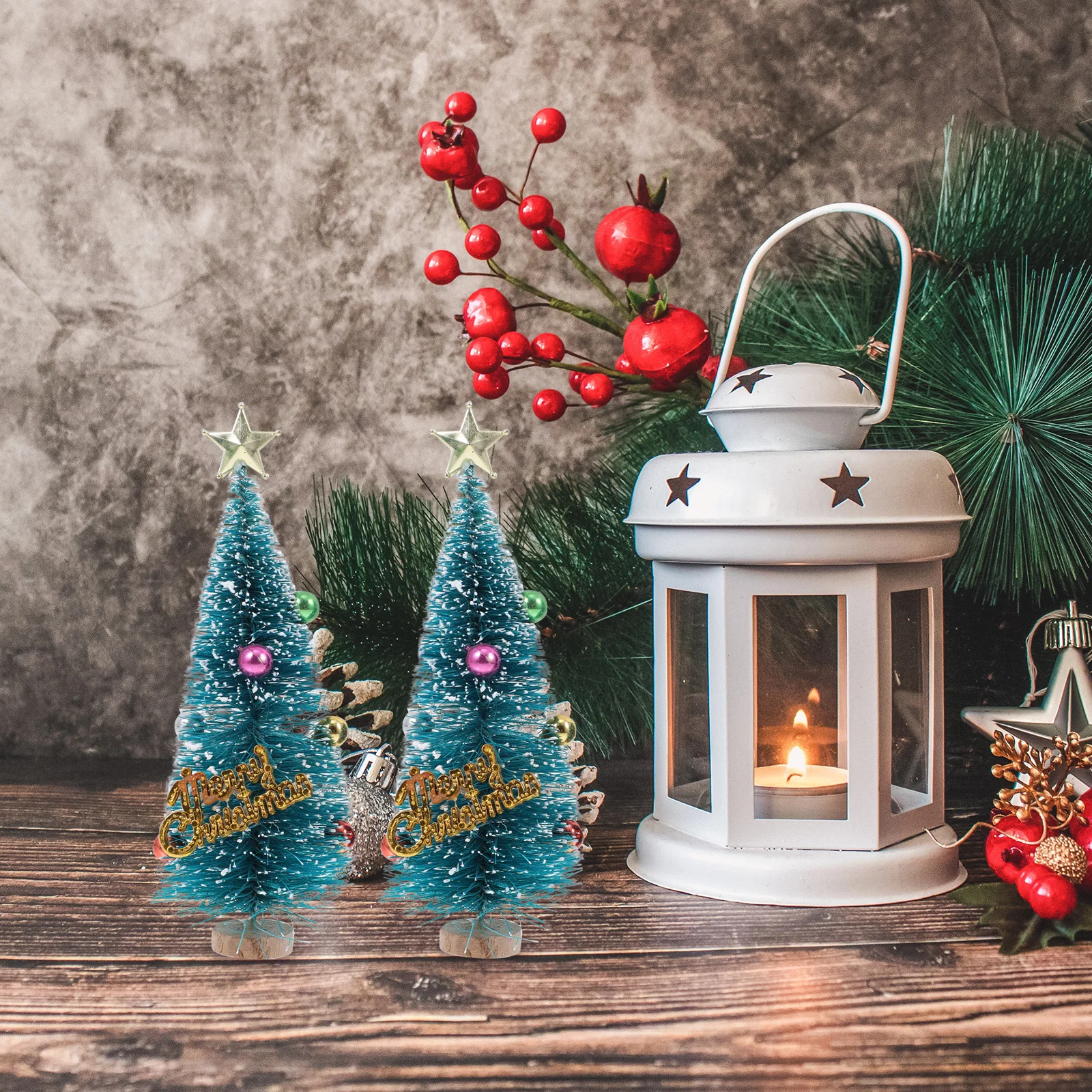 

2Pcs Miniature Christmas Tree Ornaments Artificial Sisal Silk Realistic Desktop Ornament Festival Home Decor