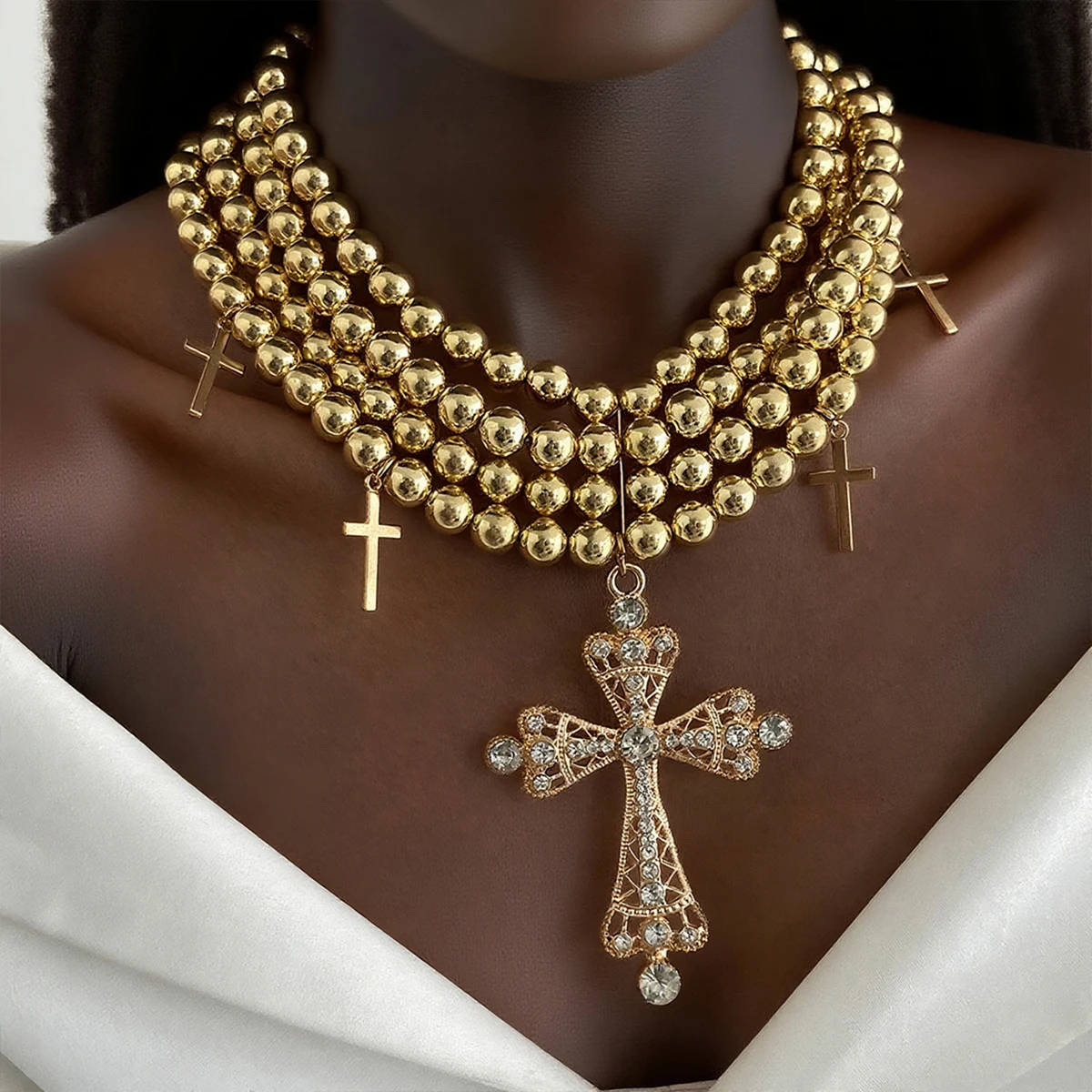 

Exaggerated European and American Style Rhinestone Big Cross Pendant Necklaces for Women Multilayer CCB Beaded Choker Jewelry