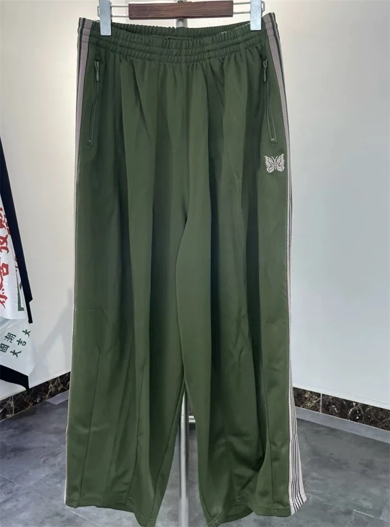 

2025ss Olive Green AWGE Wide Leg Sweatpants Men Women Top Quality Butterfly Embroidery Pants Oversized Striped Trousers