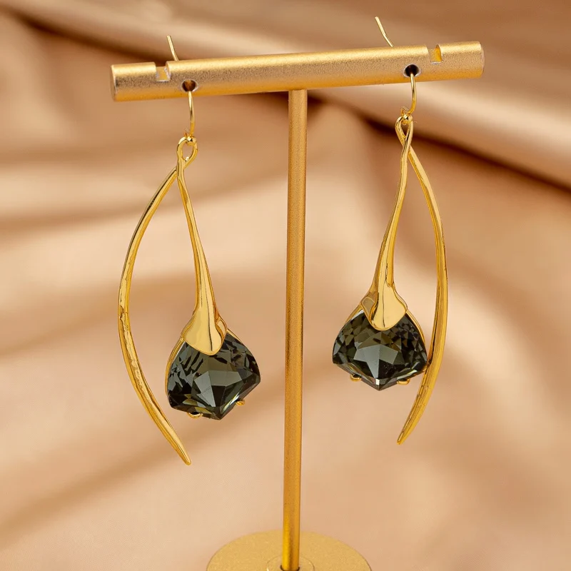 Famous Designer 14K Gold Filled Irregular Big Gemstone Ear Hook Natural Stone Chunky Drop Dangle Threader Earring Bold Jewelry