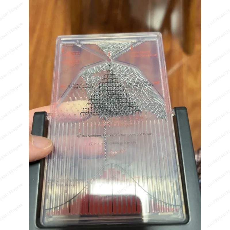 

A Galton board normal distribution model scientific desktop ornament, decompression mathematics probability enthusiast gift