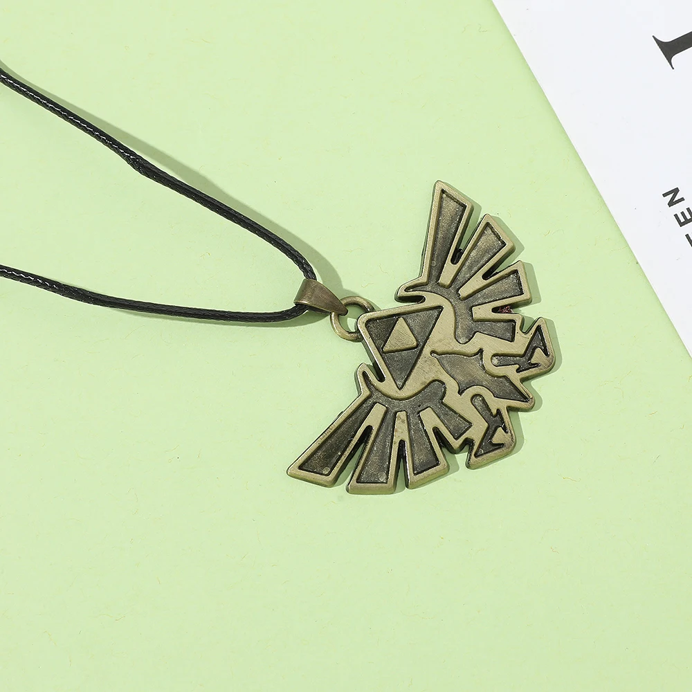 Leyenda Hylian Shield Sheikah Eye Majora's Mask Espada Triforce Símbolo Colgante Zelda Lágrimas del Reino