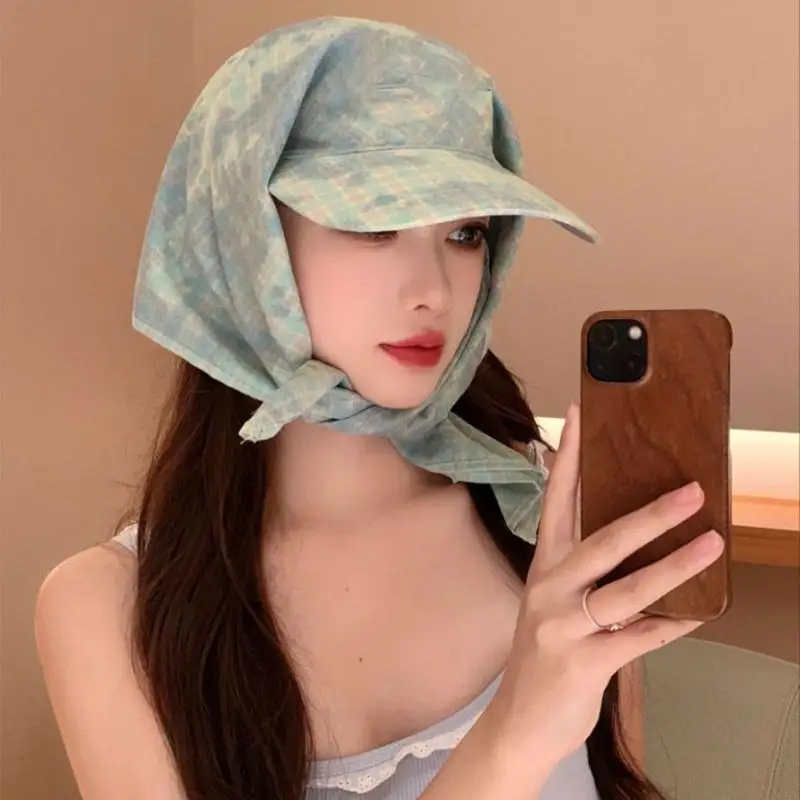 

Breathable Plaids Pattern Baseball Hat Adjustable Long Brims Hat for Daily Wear