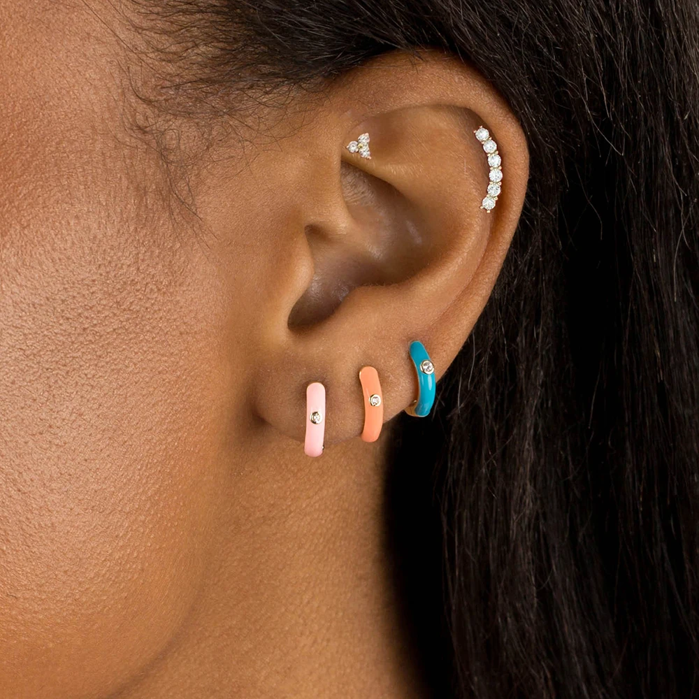 Nowe okrągłe kolczyki koła ze stali nierdzewnej Multicolor kryształowa cyrkonia mały Huggie kolczyk na chrząstkę Helix Tragus Piercing biżuteria
