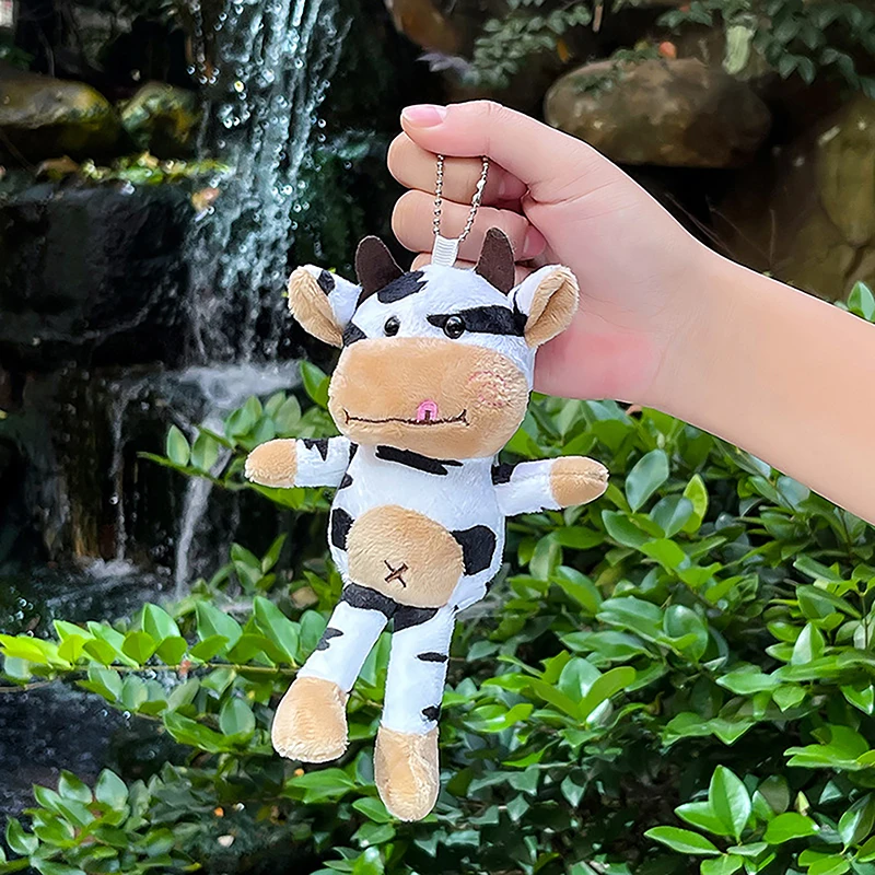 LLavero de juguete de vaca de peluche para niñas, relleno de felpa suave, buena elasticidad, Linda muñeca de dibujos animados Kawaii, colgante de manchas blancas y negras, regalo para niñas, 1Pc