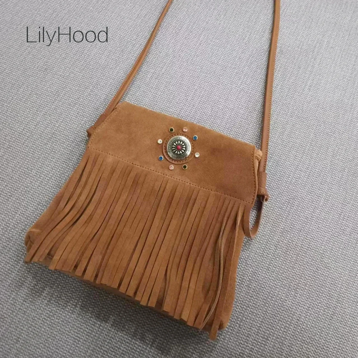 Kobieta prawdziwej skóry zamsz plemienna średniej wielkości torba na ramię z frędzlami Ibiza Cottagecore Boho Chic cygańska hipisowska boczna torba na ramię