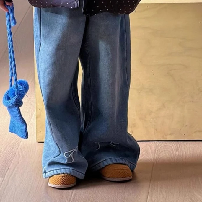 

Girl Pants 2025 Autumn and Winter New Childrens Clothing Korean Style Girl Baby Plus Velvet and Thick Bow Embroidered Jeans