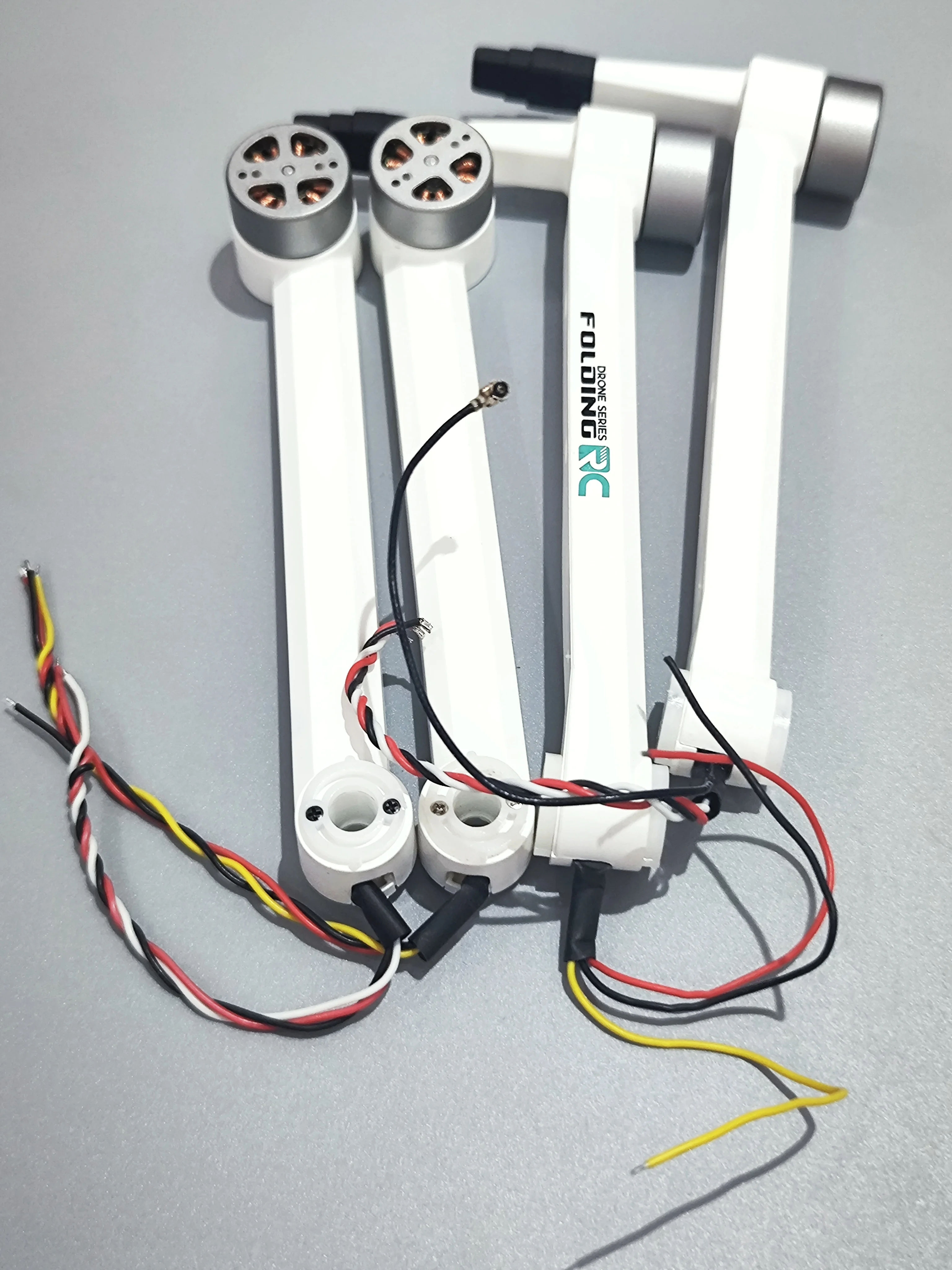 

Original S819 Brushless Motor Front Rear Arm A B Arms Set for S819PRO GPS Foldable RC Quadcopter Spare Part Motor-arm Accessory