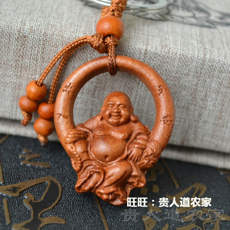 Carving carefree Guanyin car key chain mahogany pendant male portable key chain is auspicious.