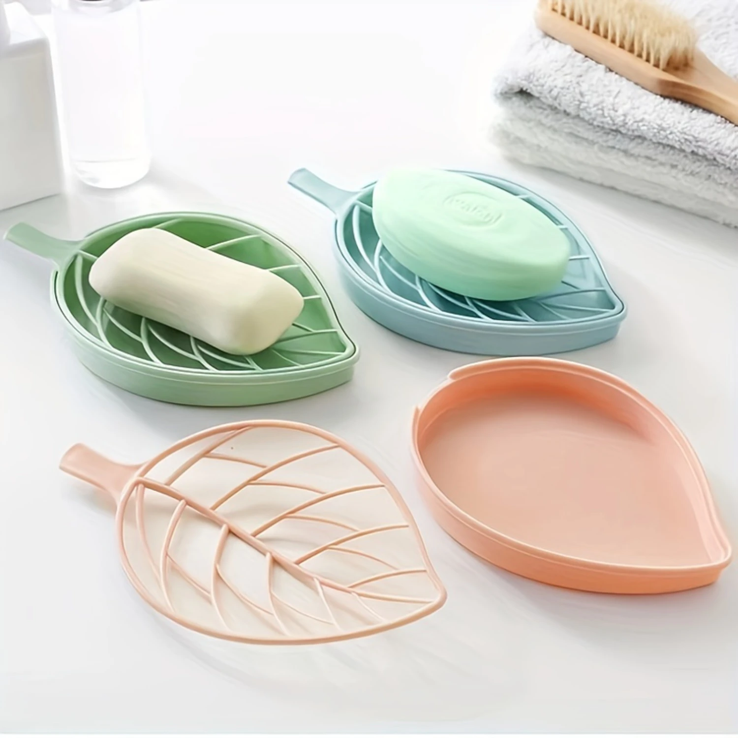 1pc Stylish Leaf Shaped Soap Dish - Drainable & Durable, Quick-Drying Soap Holder for Bathroom Decor, Practical  Rack, Space-Sav