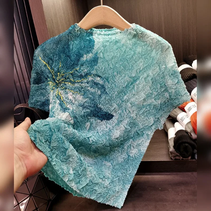 

Tie-dye Printing Pleated Top Miyake Style Temperament Commuting Hundred with Short-sleeved Stretch T-shirt Female Summer New