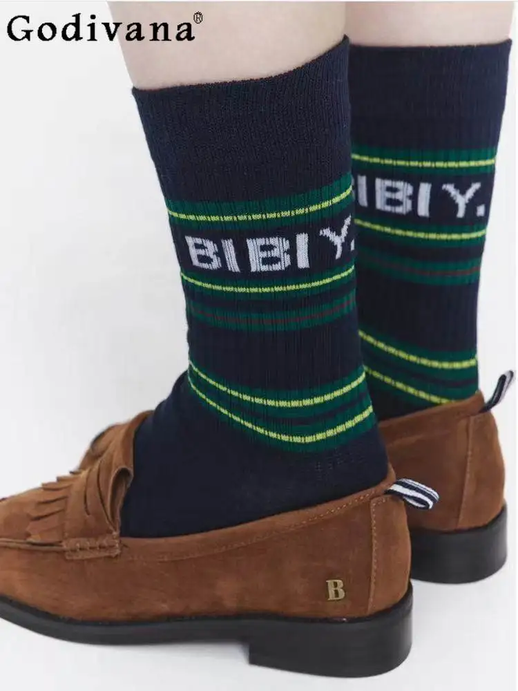 

Новые весенние носки 2026 года в японском стиле, модные, милые, повседневные, средней длины, из чистого хлопка, женские, с буквенным принтом, спортивные, для студенток