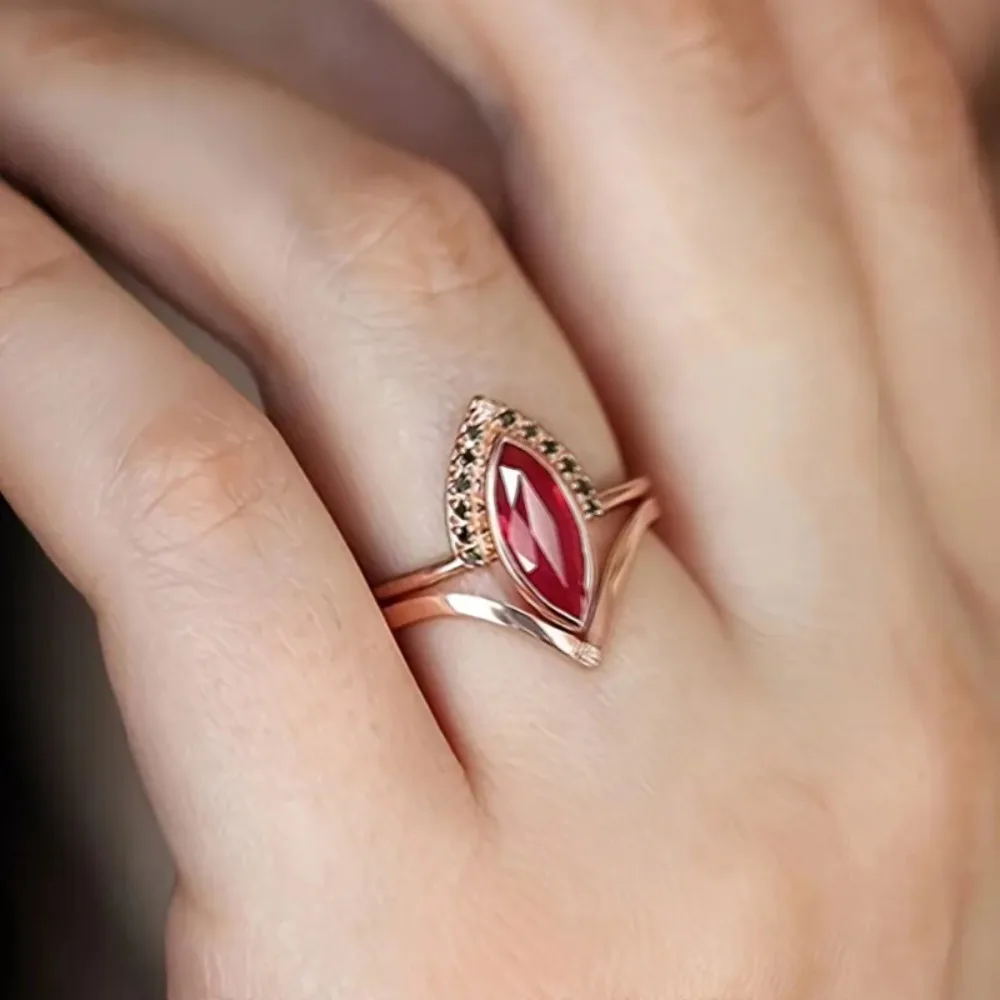 2pcs Set Fashion Vintage Rose Gold Tone Marquise Red 5A Zircon Micro‑inlay Black Crystal Stackable Ring for Women Party Jewelry