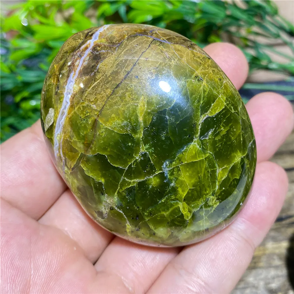 

Green Opal Palm Stone Natural Quartz Crystal Handwork Reiki Wichcraft Point Mineral Energy Healing Home Decor Gift