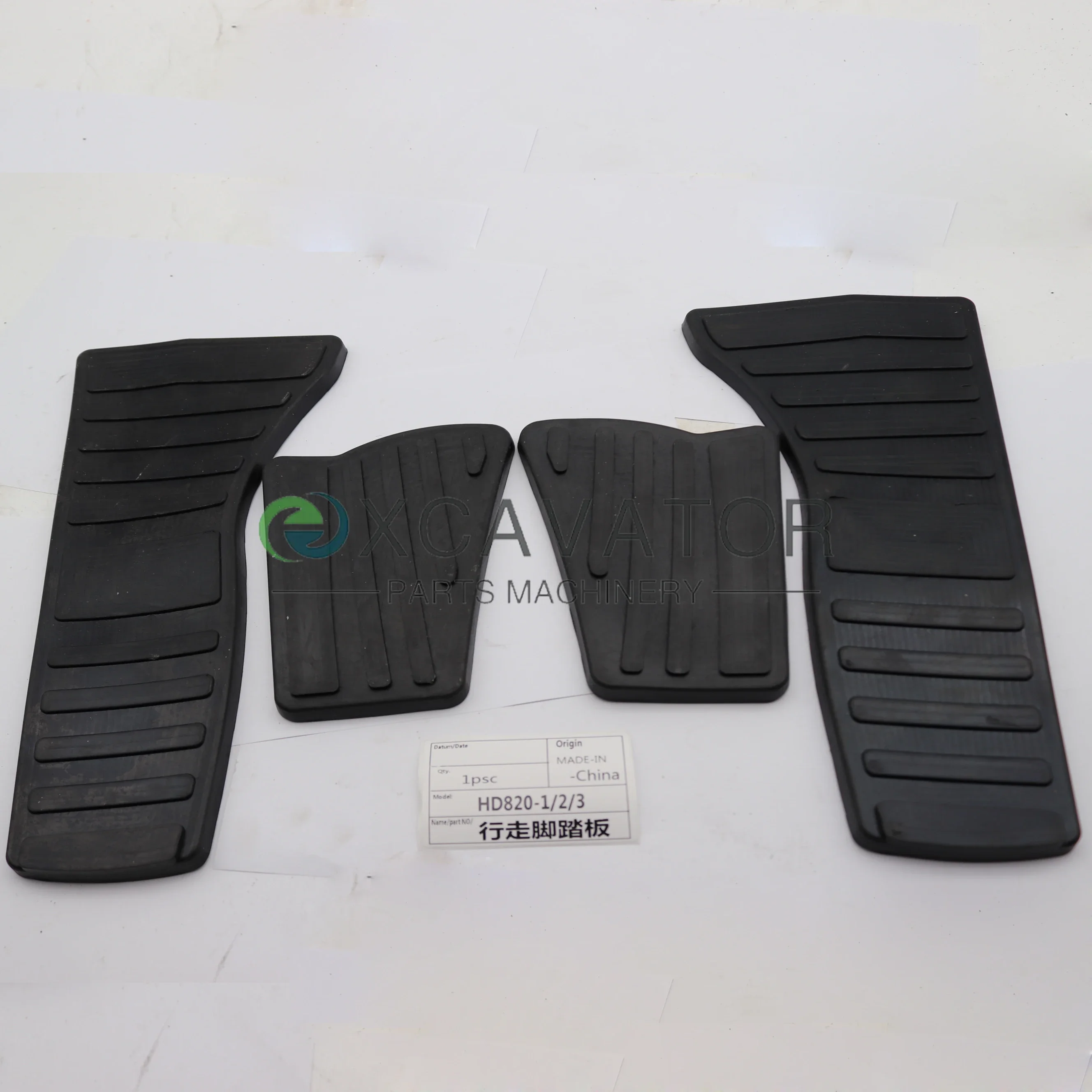 For Kato HD820-1 2 3 Wear-resistant Walking Pedal Rubber Pad Foot Pad Excavator Accessories
