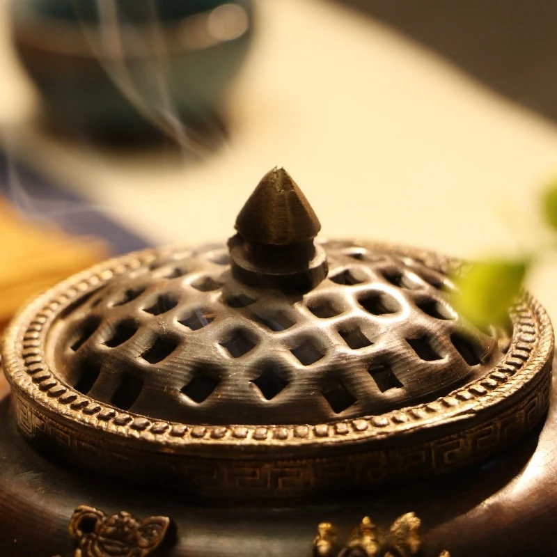 Tibetan Style Nepal Renaissance Craft Three Leg Incense Burner Copper Household Temple Worship Study Rooms Meditation Office