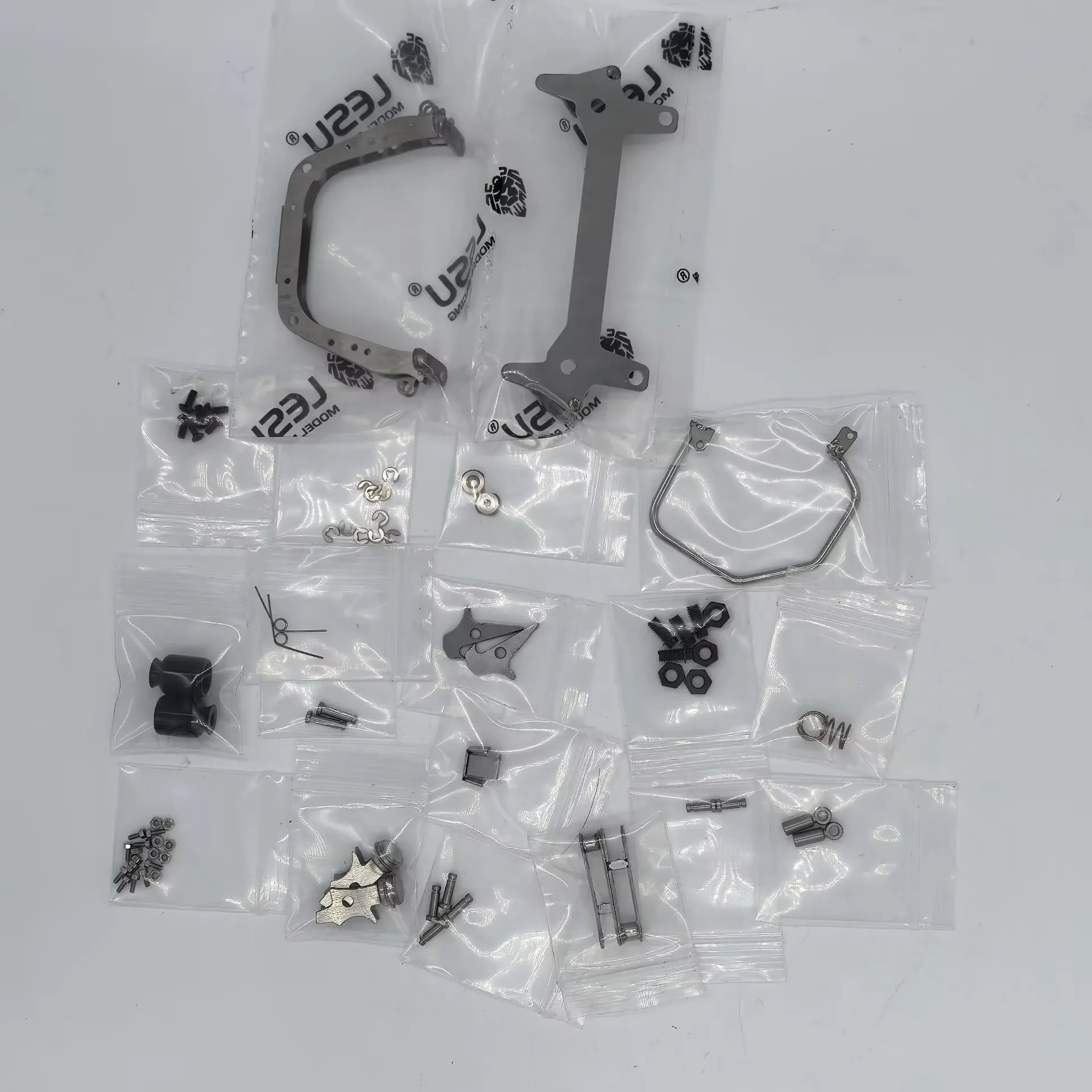 Carcasa de cabina de simulación de camión 1/14 770S con Clip de cabina, para cabeza de Tractor Tamiya, modelo de coche modificado Personal DIY G-6253