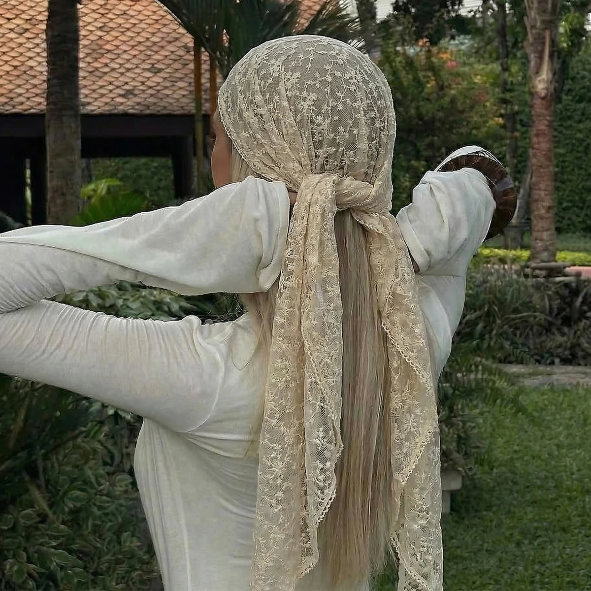 Women Fashion Triangle Wrap Lady Shawl Flower Lace Scarf Female Baby Tassel Shawls Scarves Spring Summer Photo Props Accessories