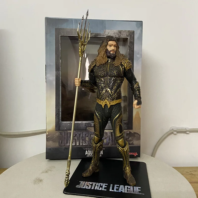 ARTFX Aquaman Figure Marvel Flash Cyborg Wonder Woman Bruce Wayne Batman Superman Action Figure Collectible Model Toy 19CM Gifts